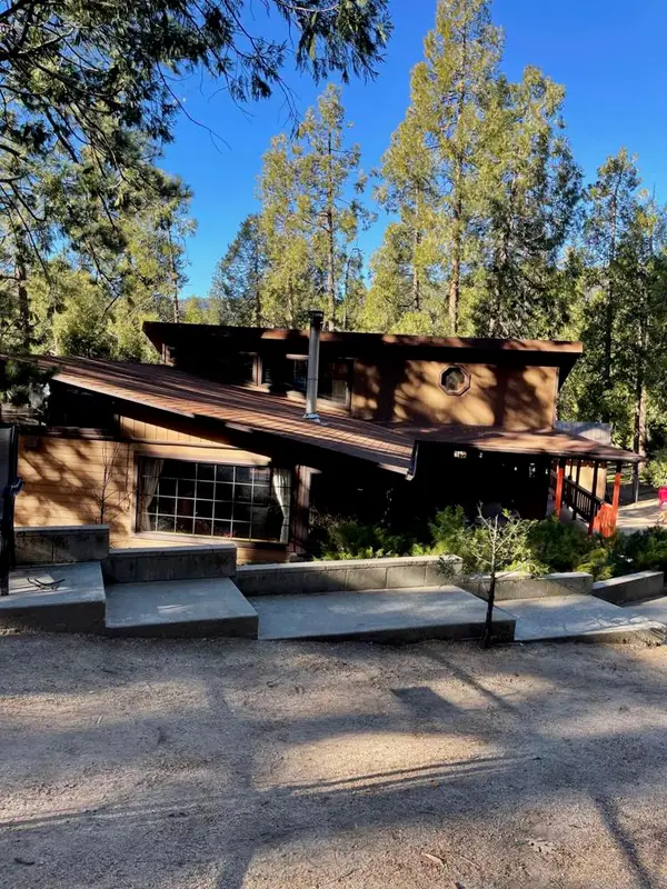 54820 Fern Drive, Idyllwild, CA 92549