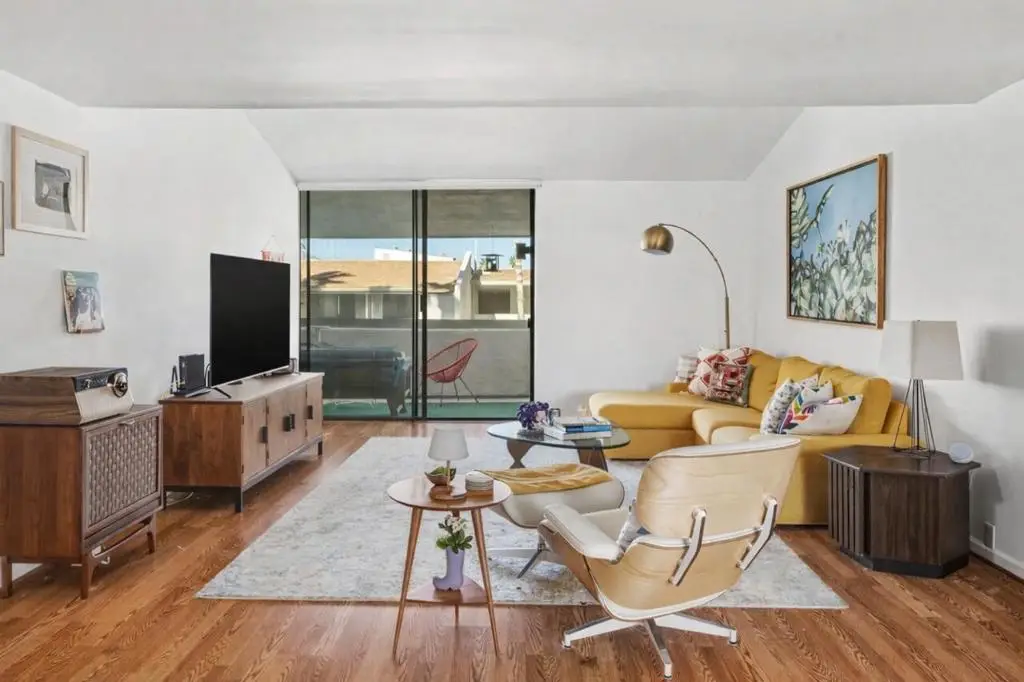 261 E La Verne Way #Q, Palm Springs, CA 92264 - #1