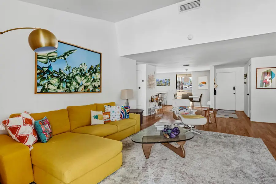 261 E La Verne Way #Q, Palm Springs, CA 92264 - #3