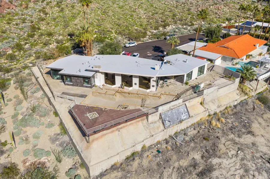 1133 W Dolores Court, Palm Springs, CA 92262 - #2