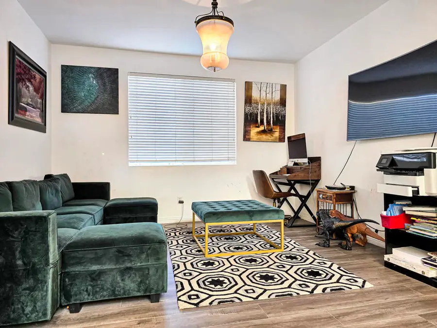 5015 Thornberry Way, Fontana, CA 92336 - #2