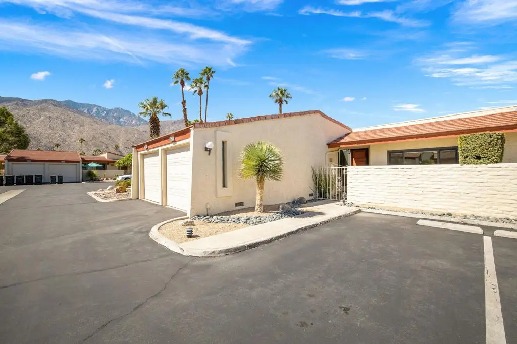 2077 S Caliente Drive, Palm Springs, CA 92264 - Image #1