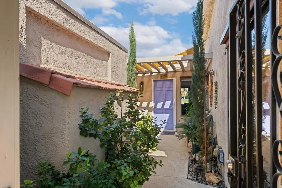 68482 Calle Toledo, Cathedral City, CA 92234 - #3