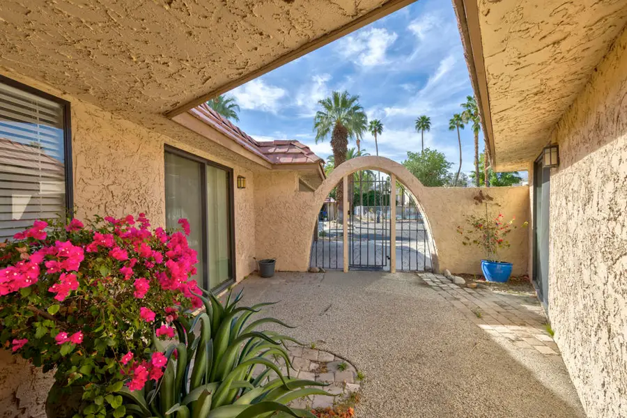 68534 Calle Alcazar, Cathedral City, CA 92234 - #3