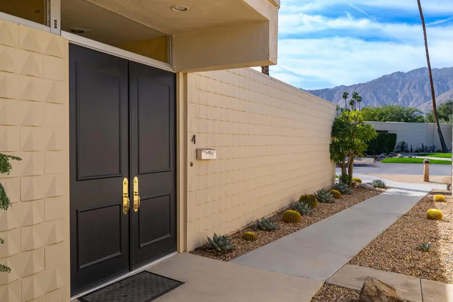 4 Lakeview Circle, Palm Springs, CA 92264 - #2