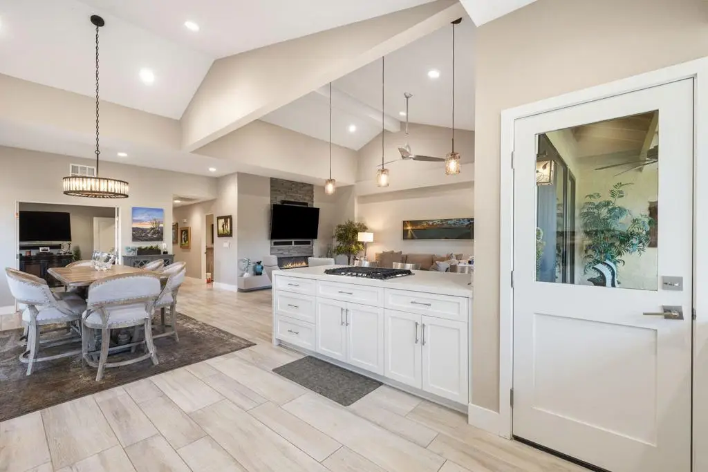 338 Paseo Primavera, Palm Desert, CA 92260 - #1