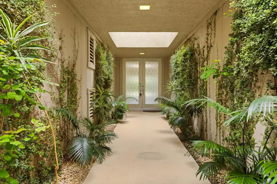 28 Princeton Drive, Rancho Mirage, CA 92270 - #2