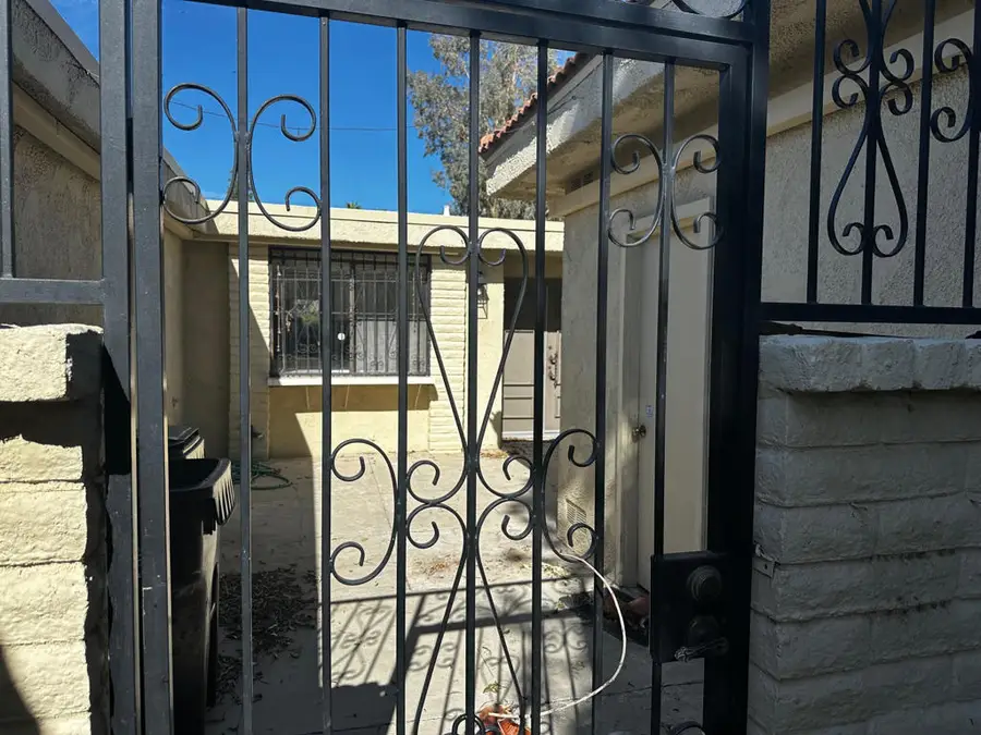 2466 E Oakcrest Drive, Palm Springs, CA 92264 - #3