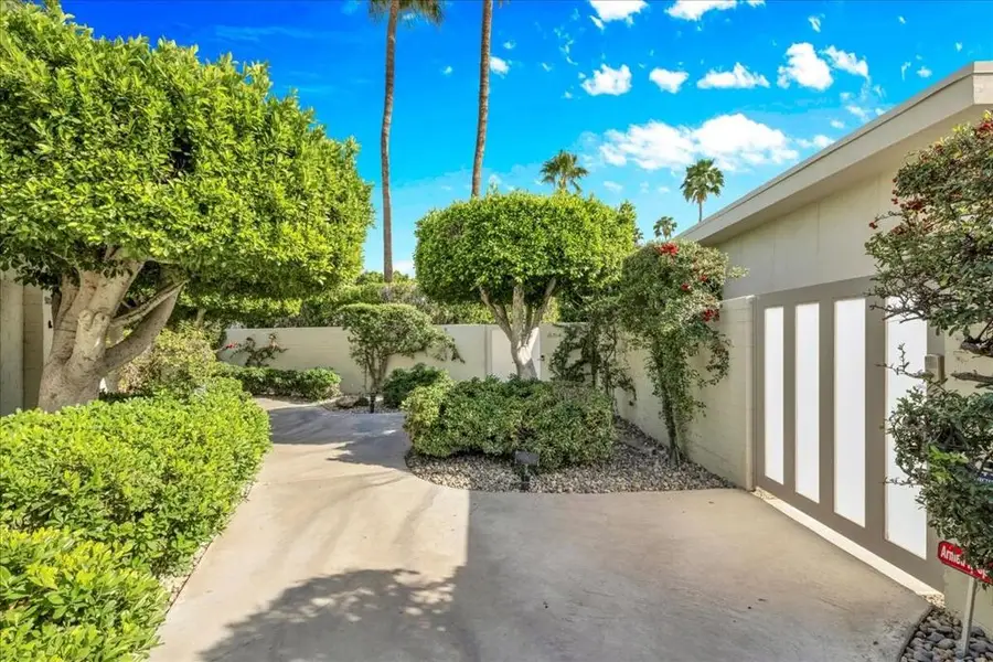 130 W Racquet Club Road #505, Palm Springs, CA 92262 - #3