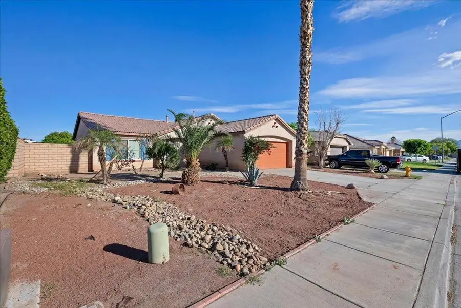 48428 Luna De Nicoleta Street, Coachella, CA 92236 - #3