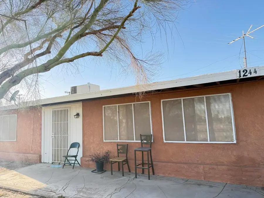 1244 Arcadia Avenue, Thermal, CA 92274 - #2
