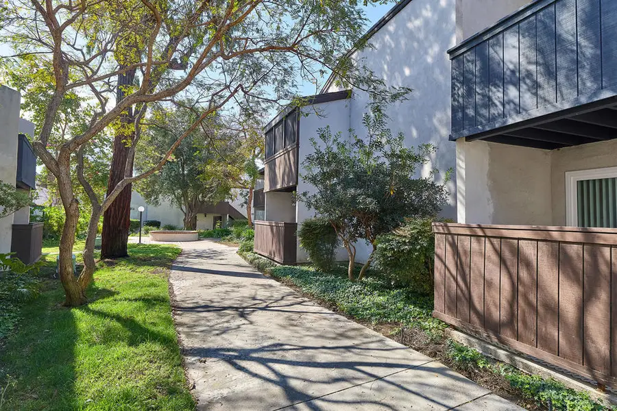 8015 Caminito De Pizza #E, San Diego, CA 92108 - #2