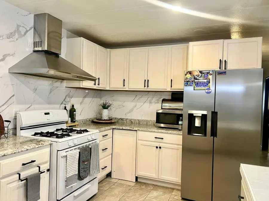 69530 Dillon Road #6a, Desert Hot Springs, CA 92241 - #2