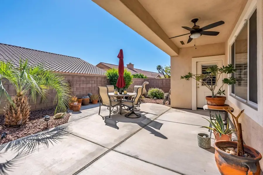 37318 Pineknoll Avenue, Palm Desert, CA 92211 - #2