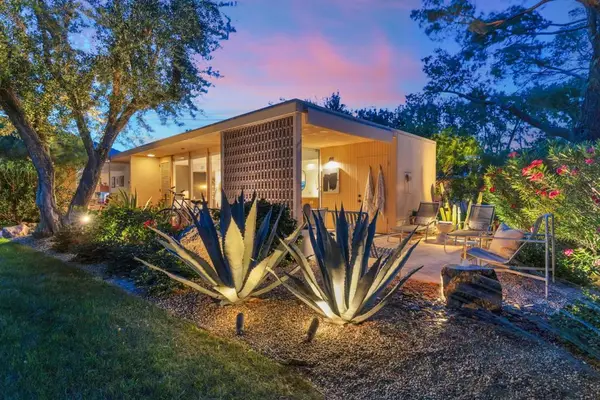 360 Cabrillo Road #103, Palm Springs, CA 92262