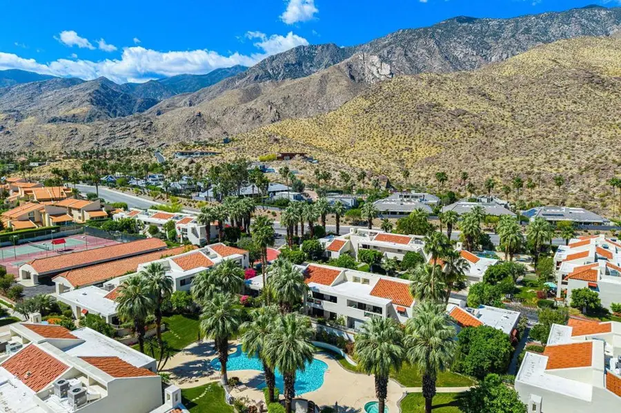 255 E Avenida Granada #915, Palm Springs, CA 92264 - #2