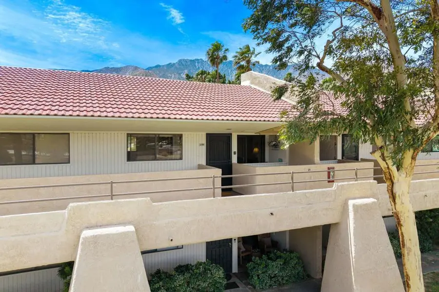 675 N Los Felices Circle W #204, Palm Springs, CA 92262 - #3