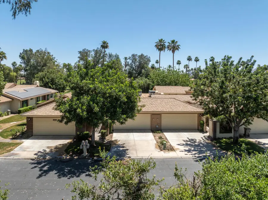 112 Giralda Circle, Palm Desert, CA 92260 - #2