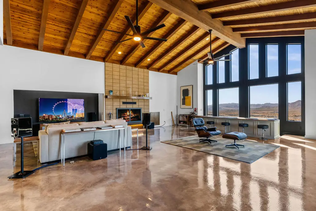 6171 Del Rio Way, Yucca Valley, CA 92284 - #1