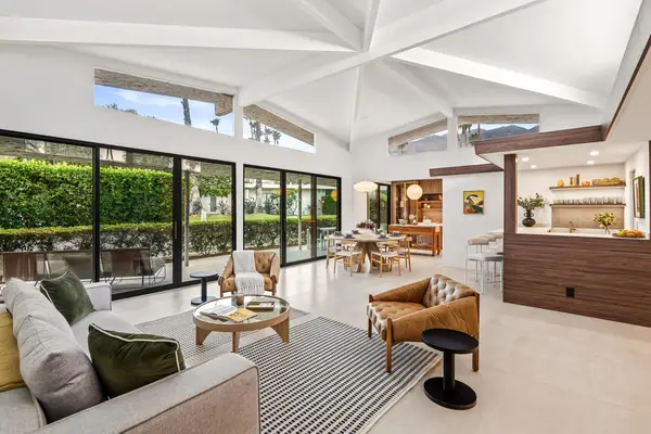 1597 E Sierra Way, Palm Springs, CA 92264