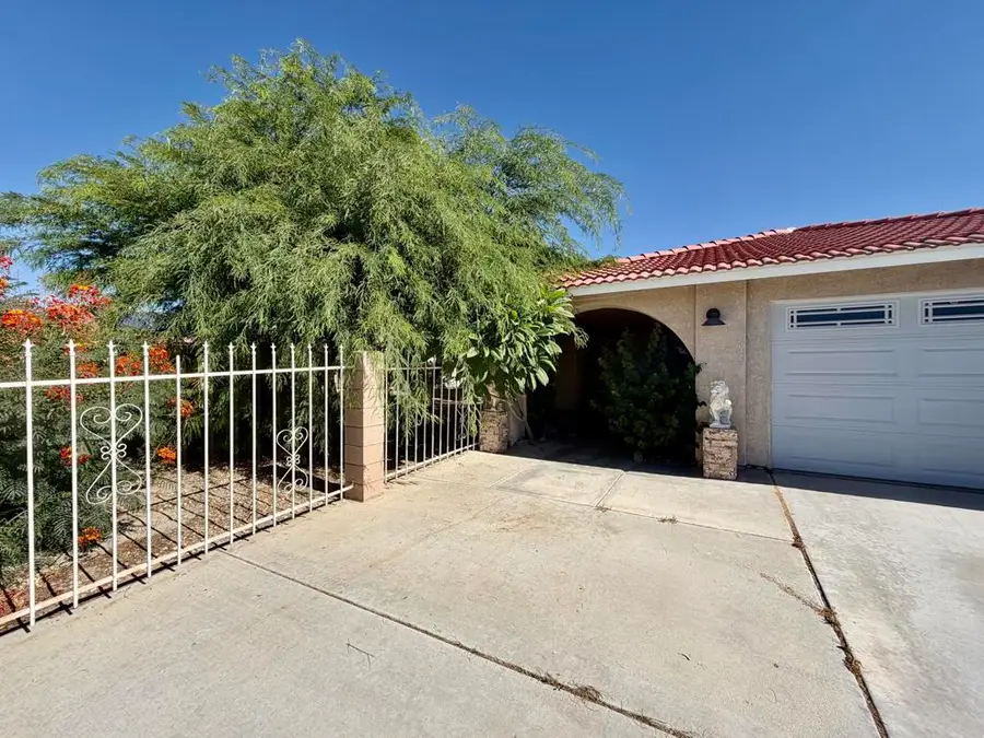 68110 Risueno Road, Cathedral City, CA 92234 - #2