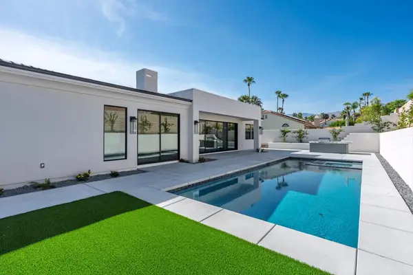 47195 Golden Bush Court, Palm Desert, CA 92260