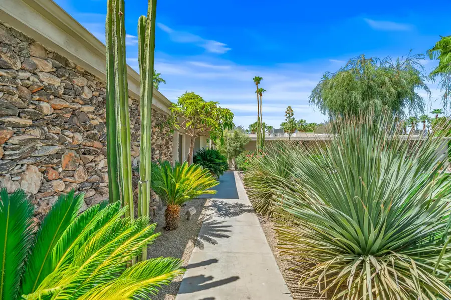 1207 Tamarisk West Street, Rancho Mirage, CA 92270 - #3