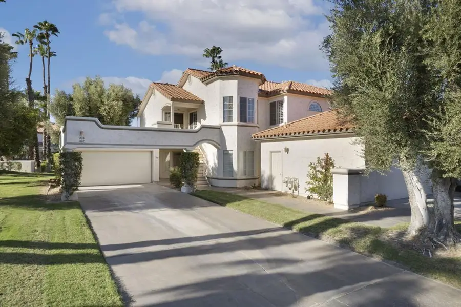 704 Vista Lago N, Palm Desert, CA 92211 - #2