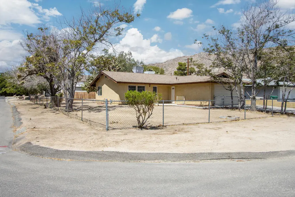 7028 Tamarisk Avenue, Yucca Valley, CA 92284 - #1