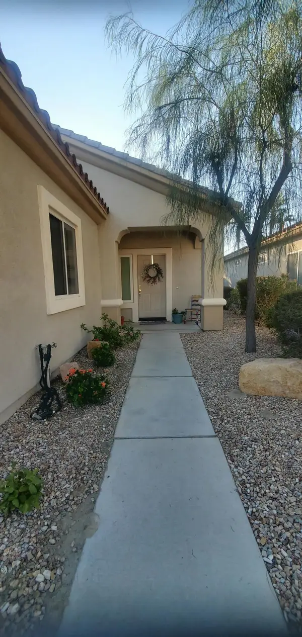 39737 Kent Drive, Palm Desert, CA 92211