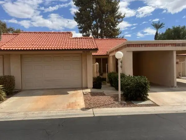 49368 Eisenhower Drive, La Quinta, CA 92210
