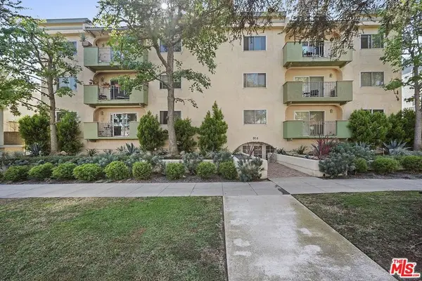 914 Lincoln Boulevard #202, Santa Monica, CA 90403