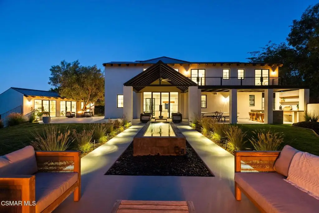 33235 Mulholland Highway, Malibu, CA 90265 - Image #1