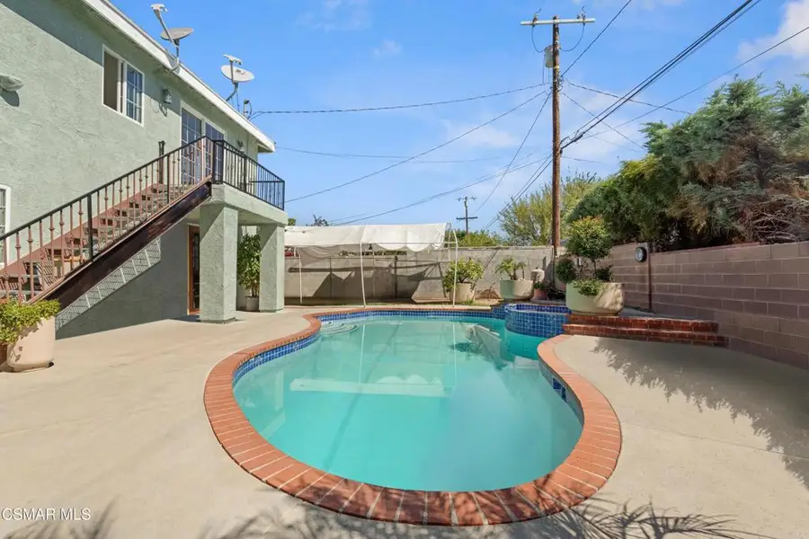 11138 Collett Avenue, Granada Hills, CA 91344 - Image #2