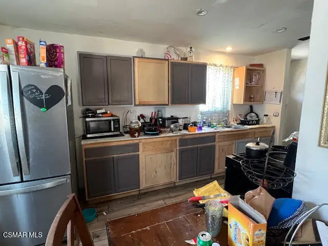 445 Millard Street, Moorpark, CA 93021 - Image #3