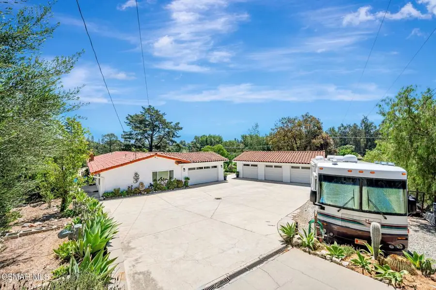 75 Vista Lago Drive, Simi Valley, CA 93065 - Image #2