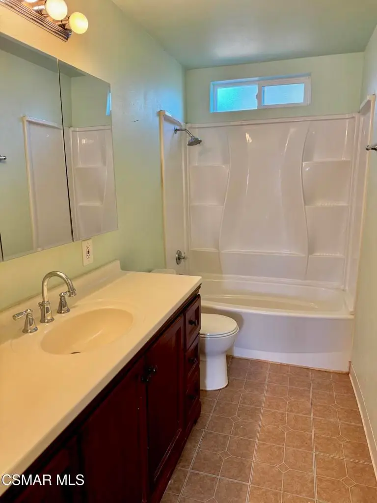 2858 Fitzgerald Road, Simi Valley, CA 93065 - Image #3