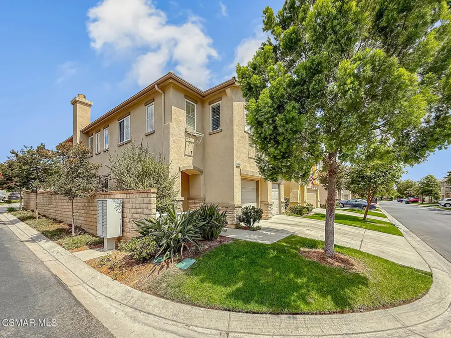24045 Joshua Drive, Valencia, CA 91354 - Image #2