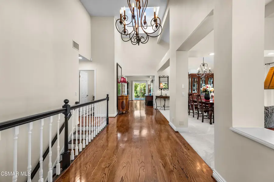 325 Cherry Hills Court, Thousand Oaks, CA 91320 - Image #3