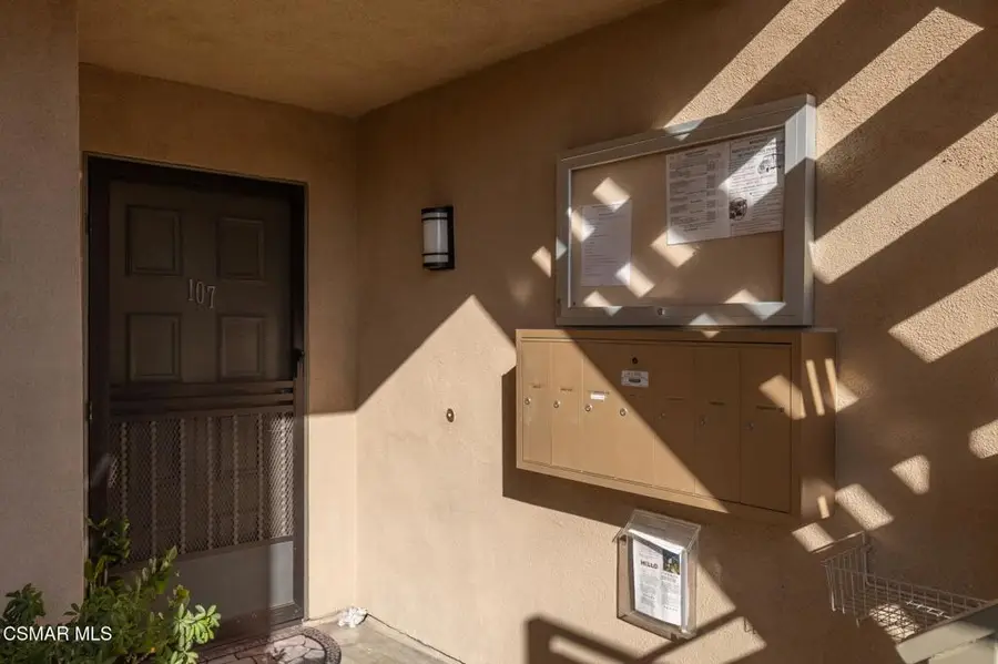 248 Oakleaf Drive #107, Thousand Oaks, CA 91360 - Image #2