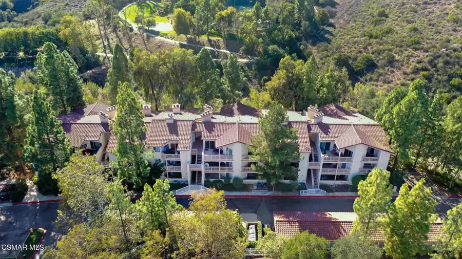 5728 Oak Bend Lane #107, Oak Park, CA 91377 - Image #3