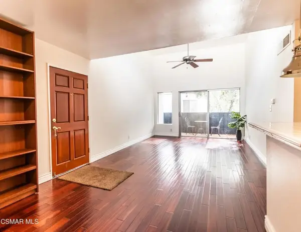 18645 Hatteras Street #237, Tarzana, CA 91356