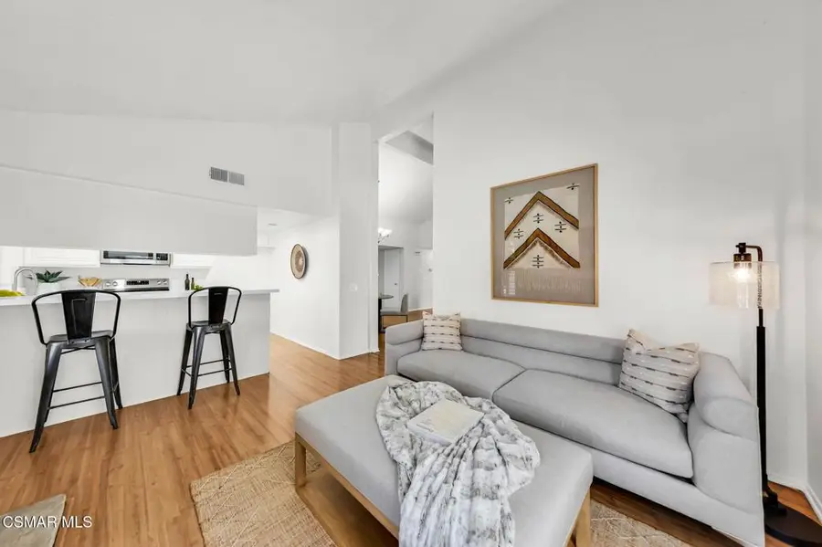 769 Birchpark Circle #203, Thousand Oaks, CA 91360 - Image #3