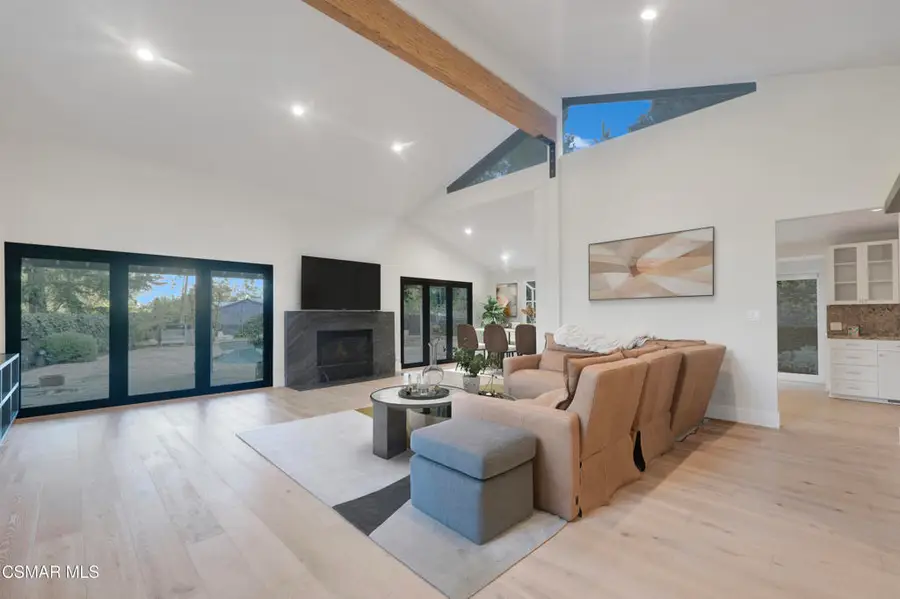 17032 Cotter Place, Encino, CA 91436 - Image #3