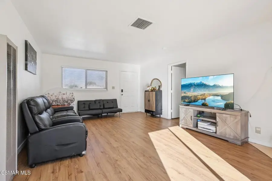 546 E Nugent Street, Lancaster, CA 93535 - Image #3