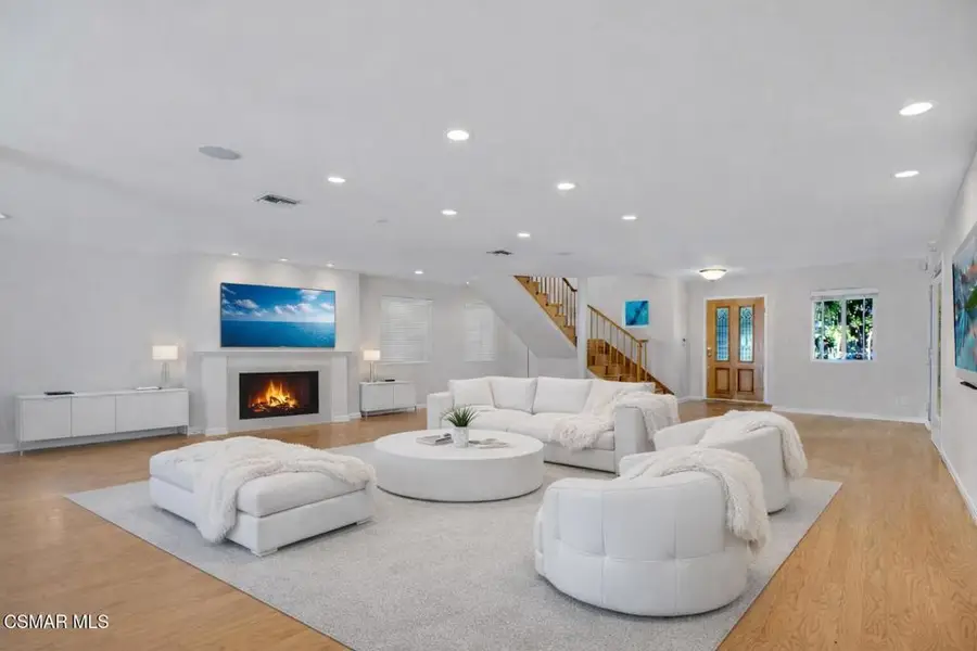 4539 Mammoth Ave Avenue, Sherman Oaks, CA 91423 - #3