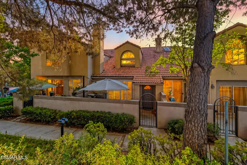 22203 Shadow Valley Circle, Chatsworth, CA 91311 - Image #1