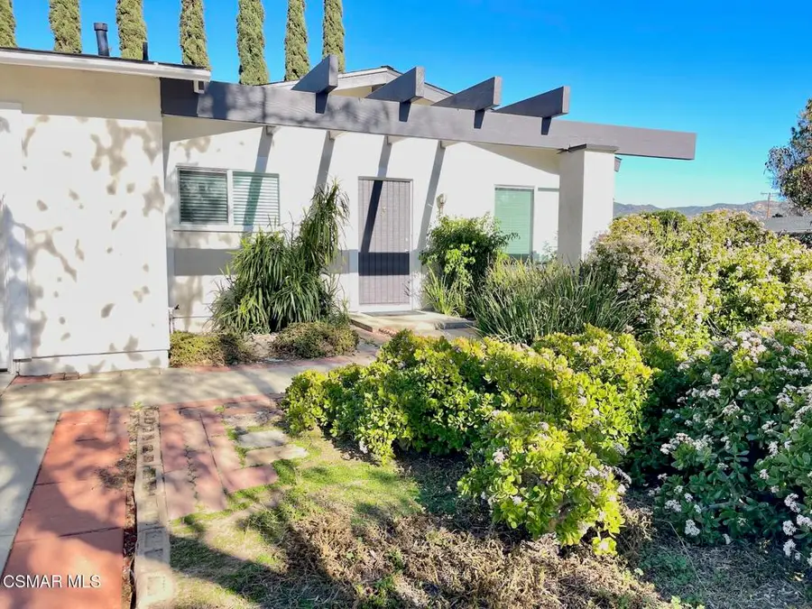 4881 Muirwood Court E, Simi Valley, CA 93063 - Image #2