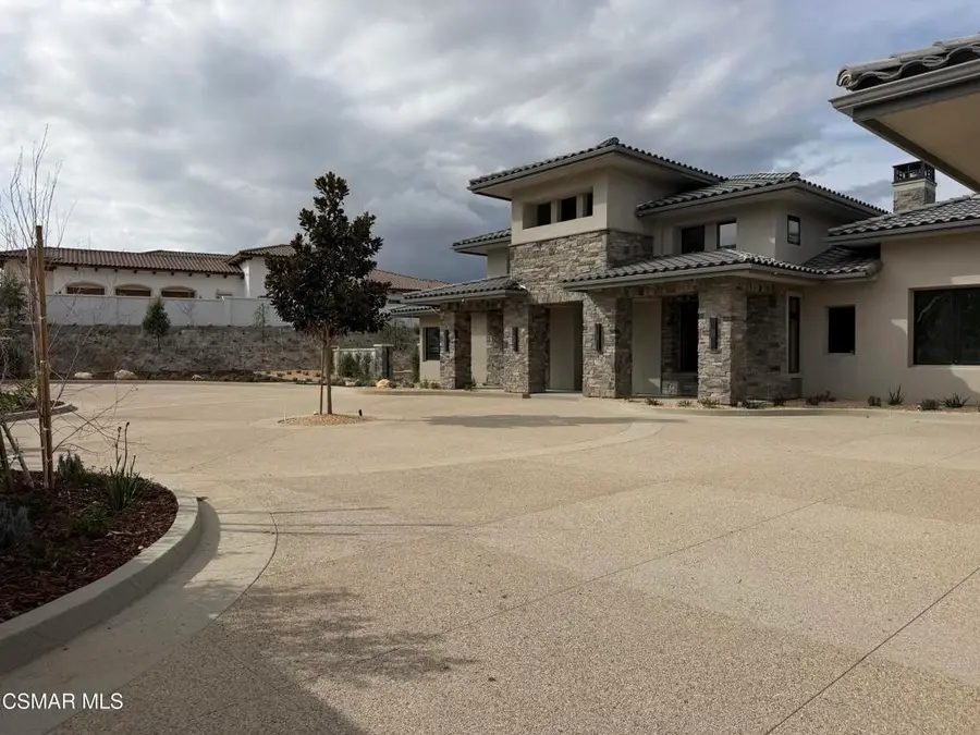 275 1/2 Crestview Avenue, Camarillo, CA 93010 - #3