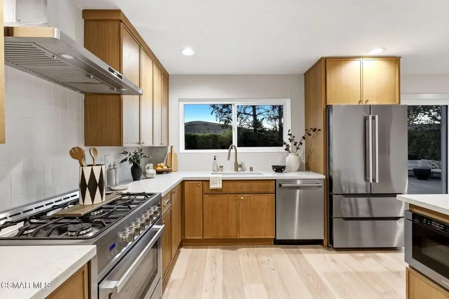 5525 Parkmor Road, Calabasas, CA 91302 - #3